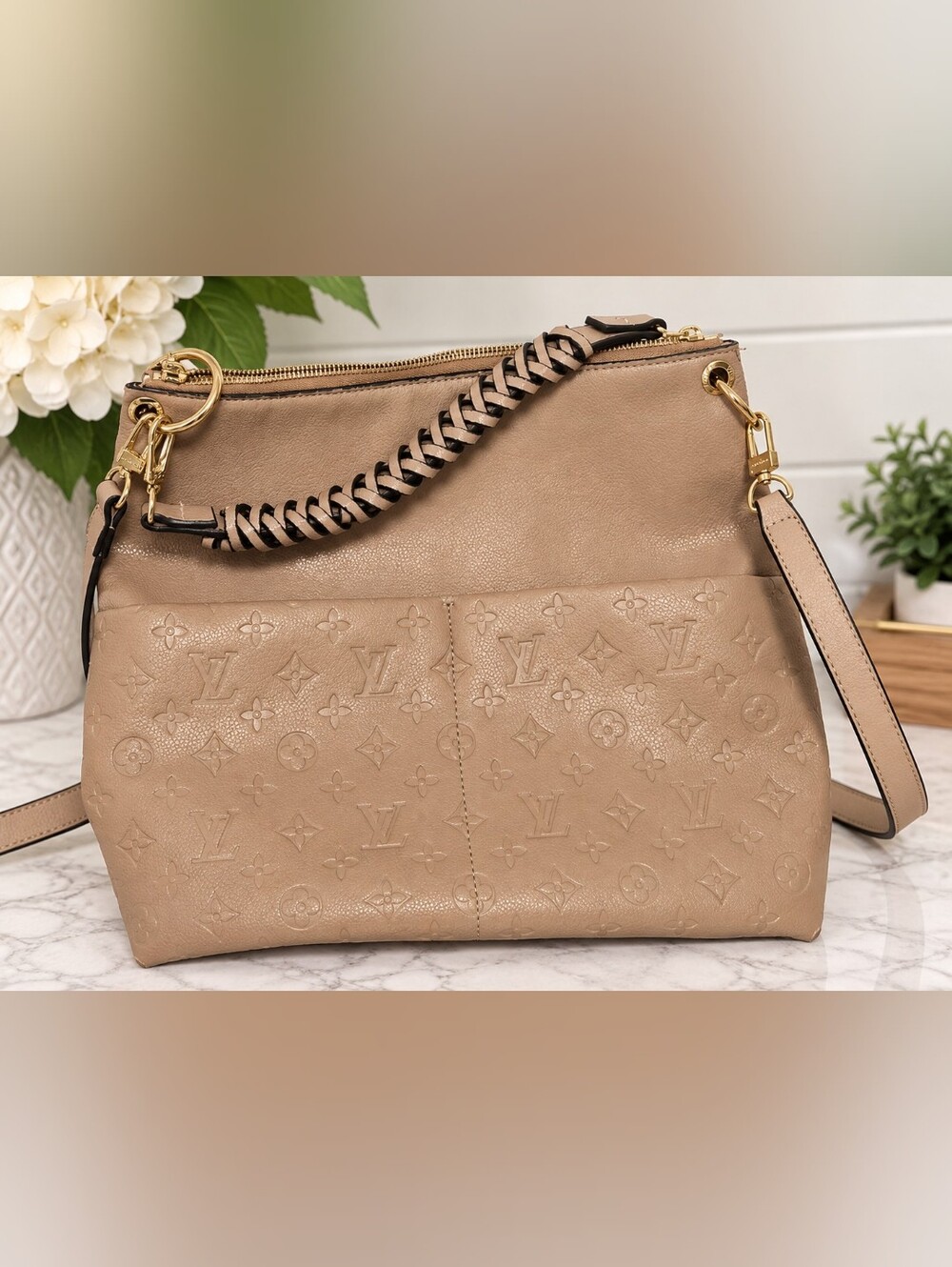 ✨ LV Mirror Maida Hobo Bag – Camel Genuine Leather – Like N